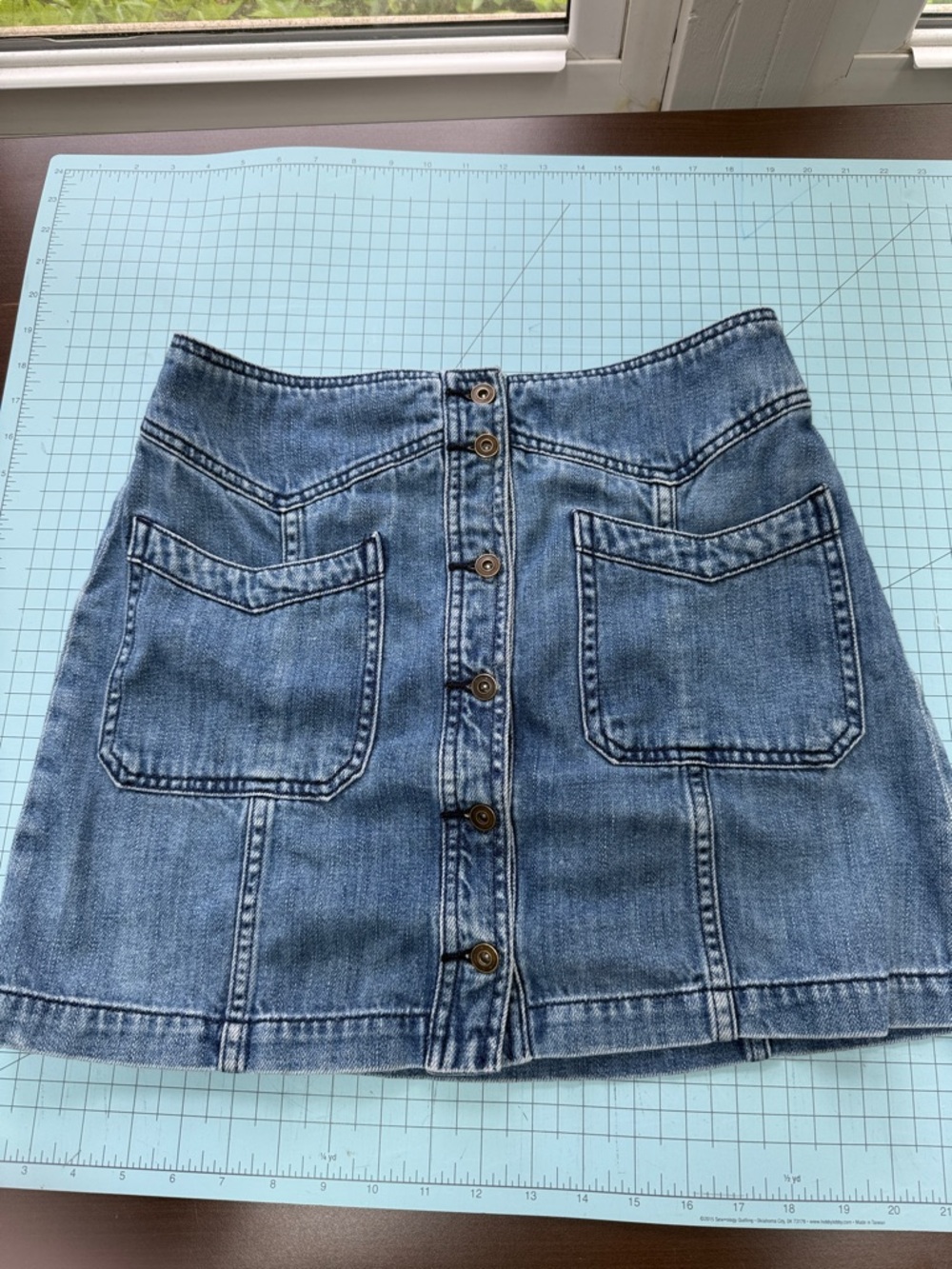 Free People Blue Button-Front Denim Mini Skirt Sz 8